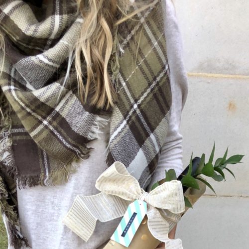 Thanksgiving Outfit + A Hostess Gift Idea